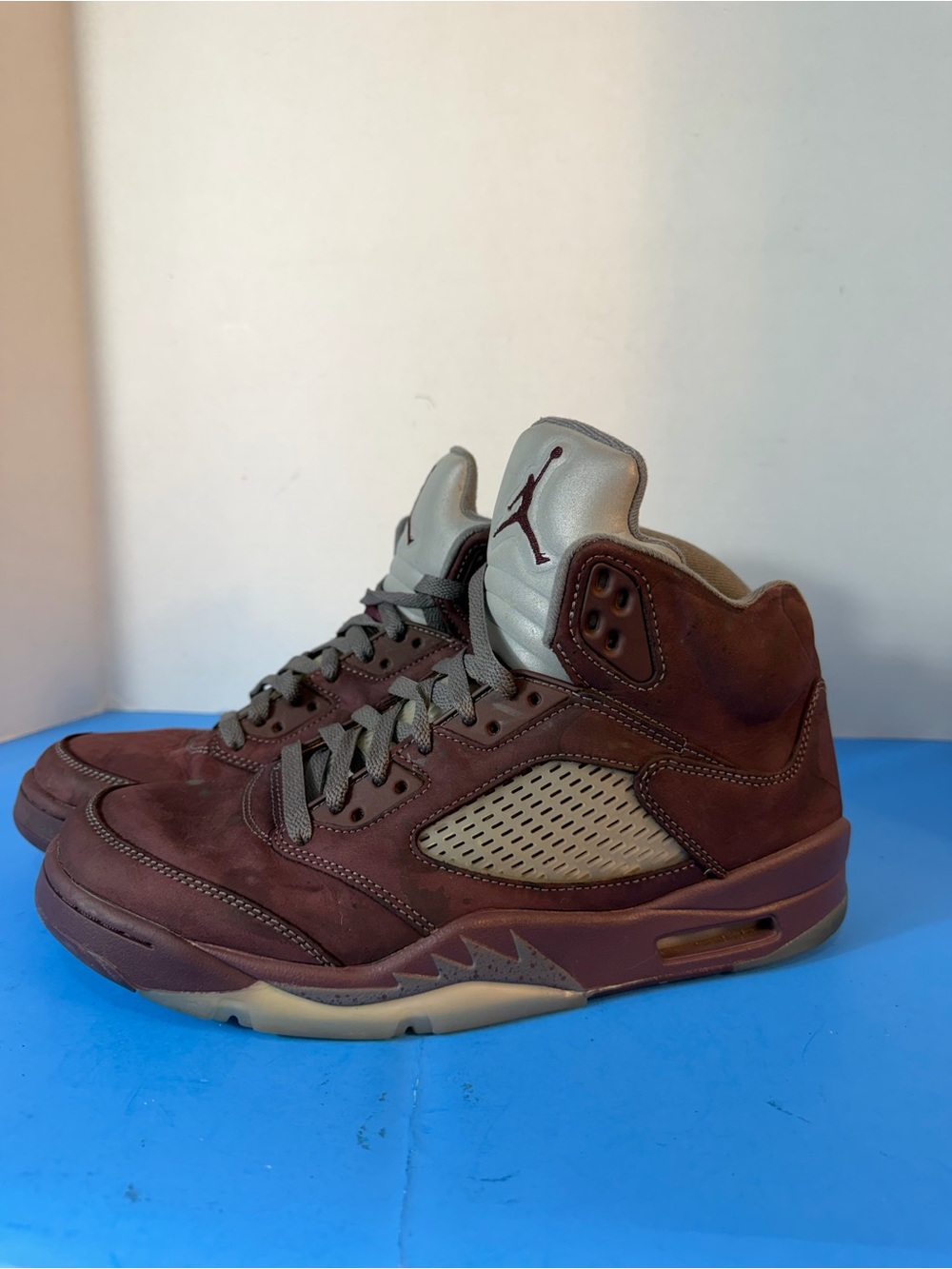 Air Jordan 5 Retro Men’s Basketball Sneakers - Brown/Gray